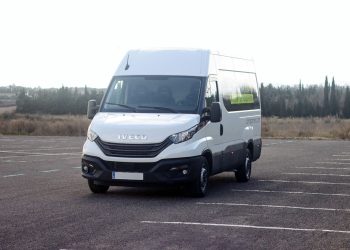 iveco-daily-12m3-18